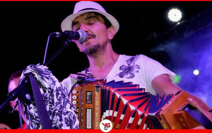 Cicco Nucera, il ritorno del reuccio della tarantella calabrese