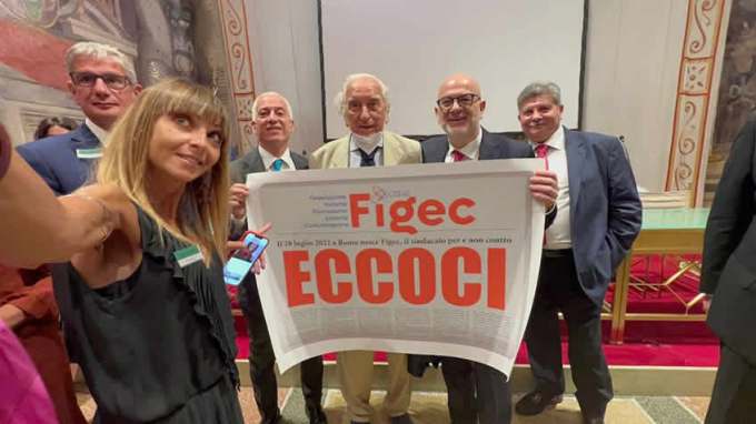 Francesco Greco, Roberta Spinelli, Francesco Cavallaro, Francesco Albanese, Carlo Parisi e Giuseppe Mazzarino Francesco Greco, Roberta Spinelli, Francesco Cavallaro, Francesco Albanese, Carlo Parisi e Giuseppe Mazzarino