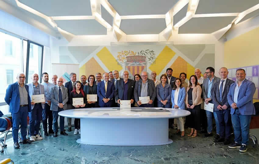 Prima edizione del concorso Criseaward